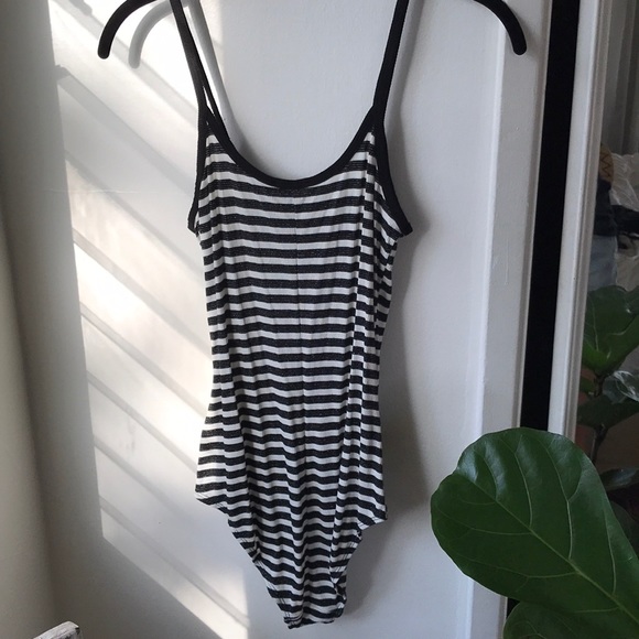 Paige tank bodysuit - Picture 3 of 3